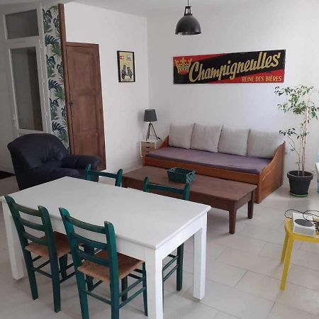 Grand T3 Calme Et Lumineux 4-6 Personnes Vila Moux Exterior foto