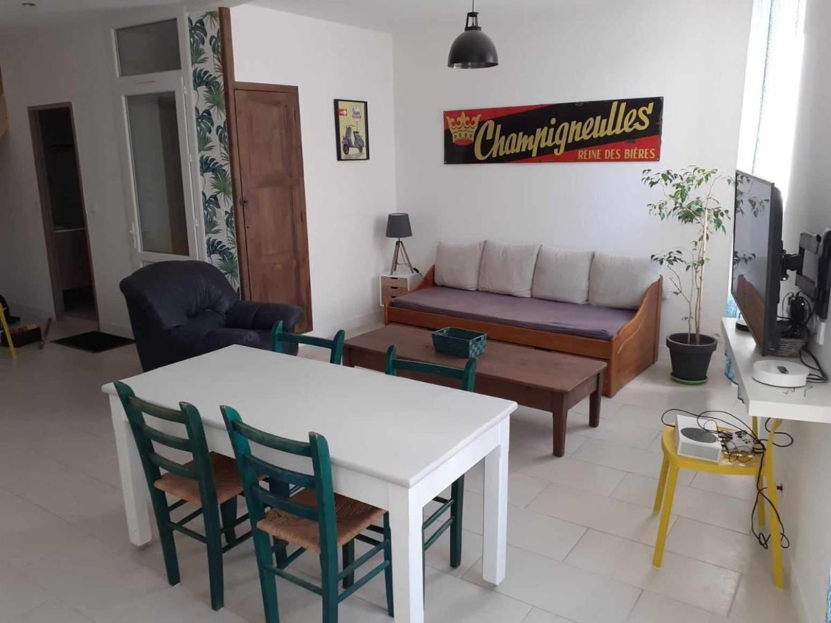 Grand T3 Calme Et Lumineux 4-6 Personnes Vila Moux Exterior foto